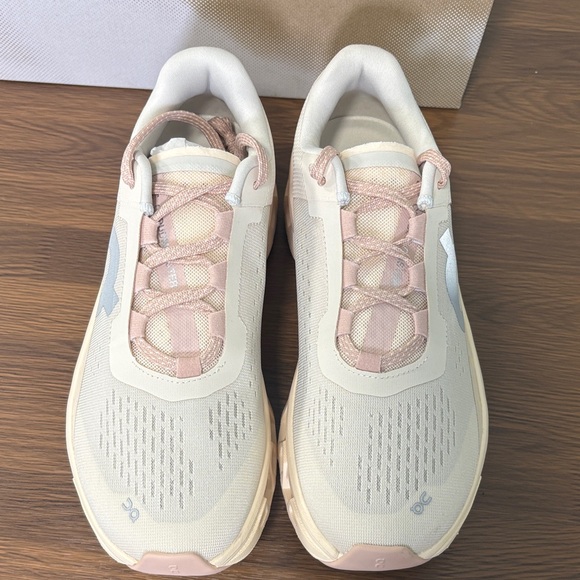 On Running Women’s Cloudmonster Moon Fawn Sneakers Sz 8.5 NIB - Picture 7 of 12